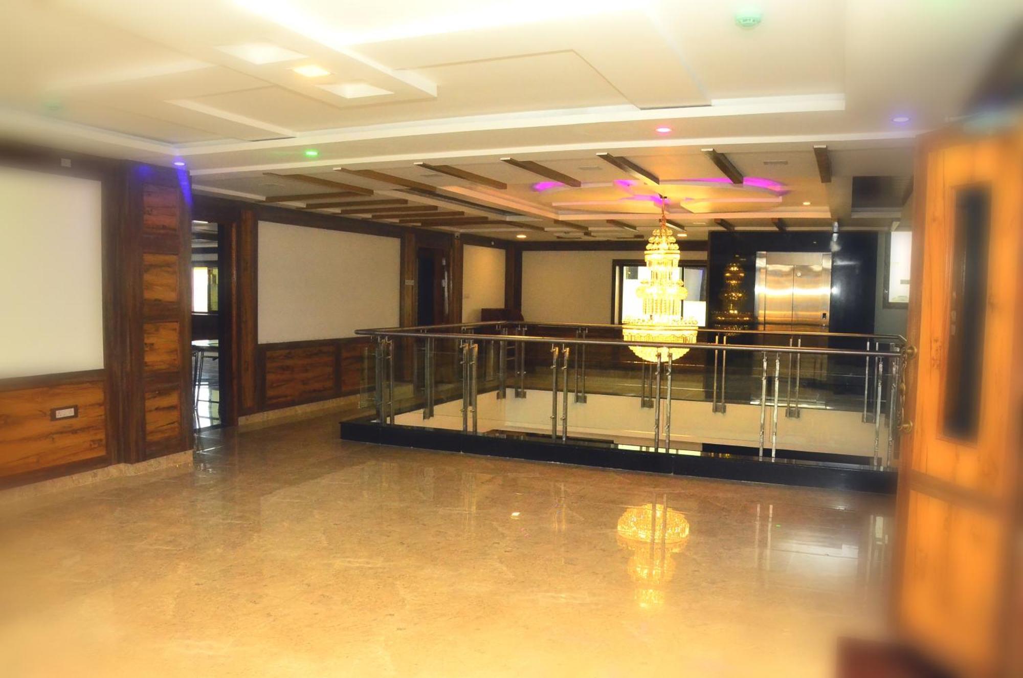 Hotel Agt Park Chennai Exterior photo