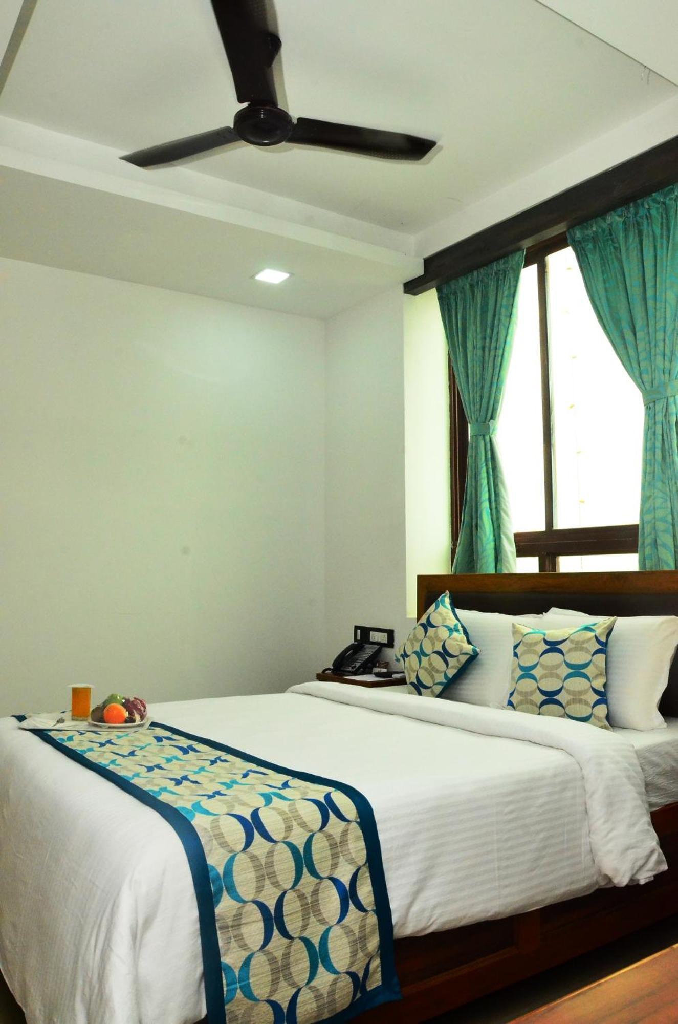 Hotel Agt Park Chennai Exterior photo