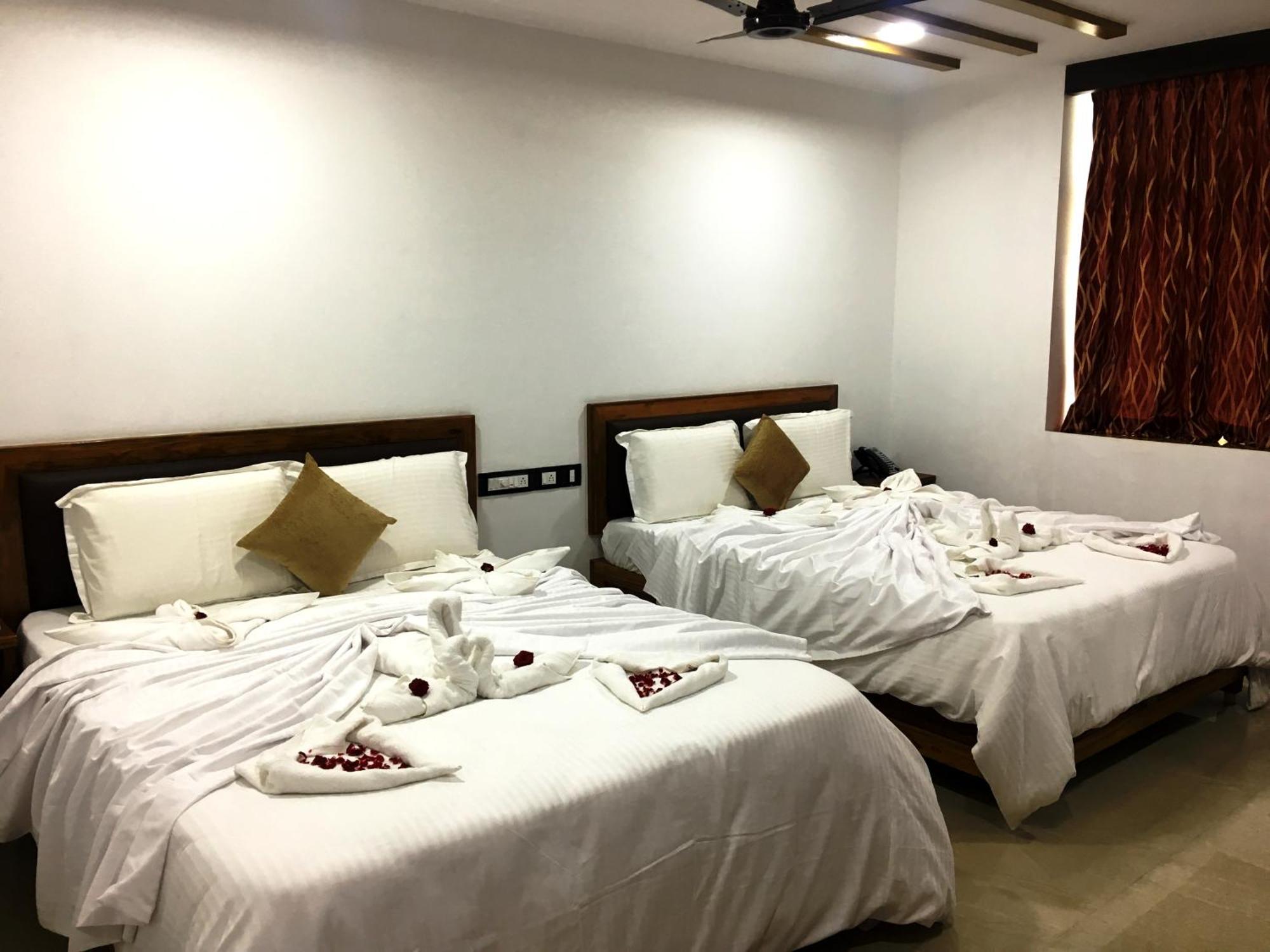 Hotel Agt Park Chennai Exterior photo